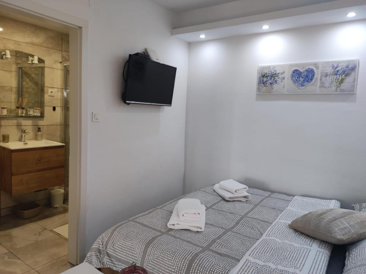 Luxury Apartman Nr Шибеник Екстер'єр фото