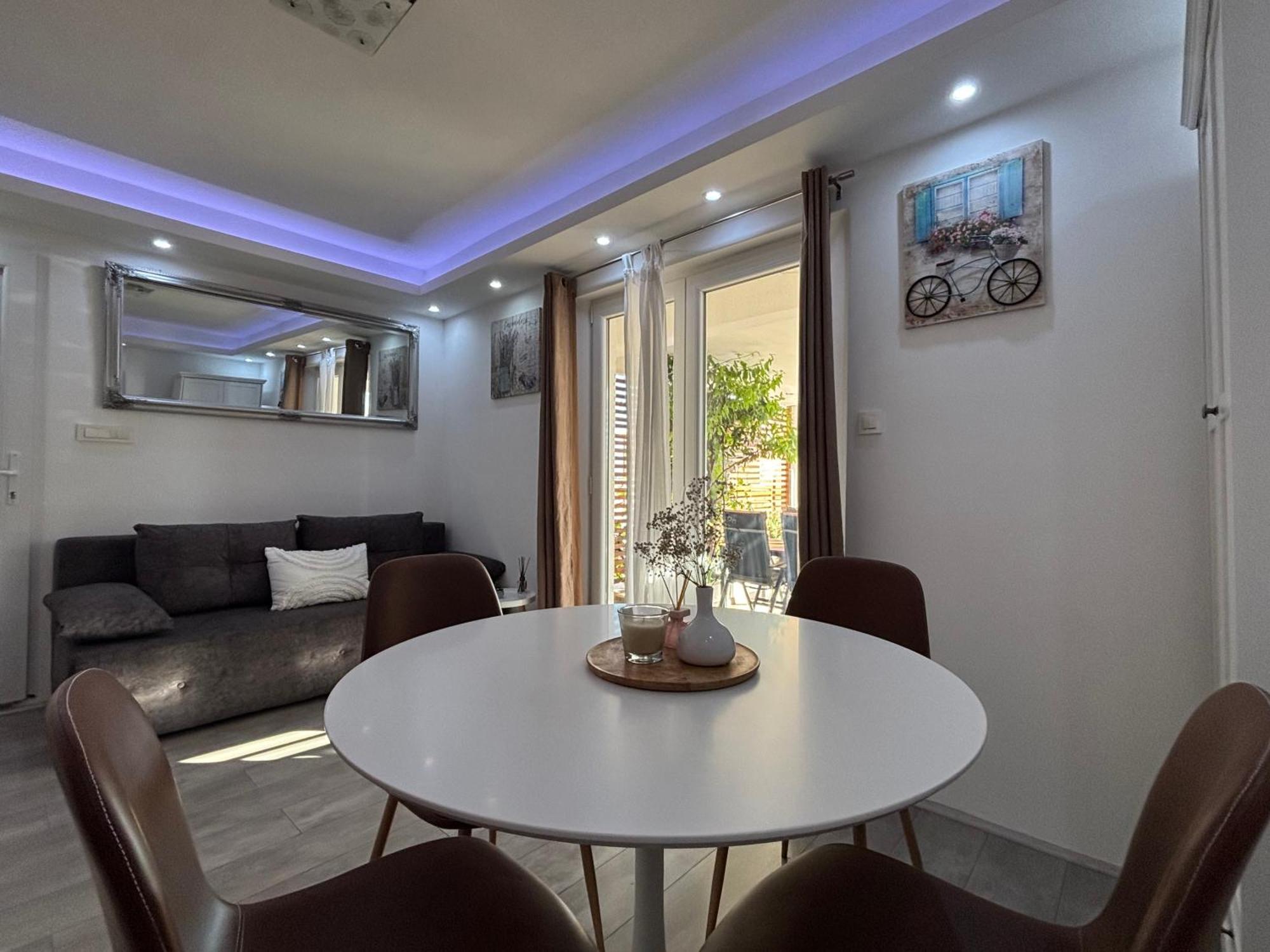 Luxury Apartman Nr Шибеник Екстер'єр фото